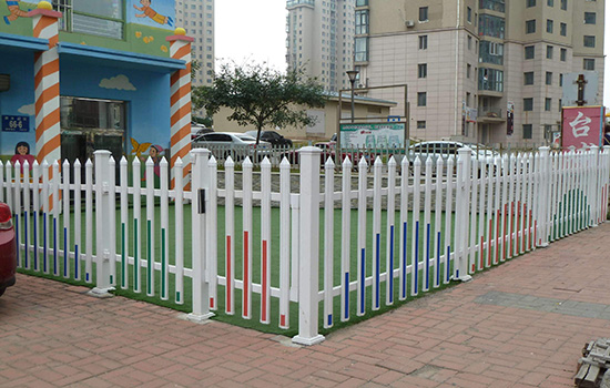 幼兒園<a href=http://m.bjlyyc.cn target=_blank class=infotextkey>圍欄</a>